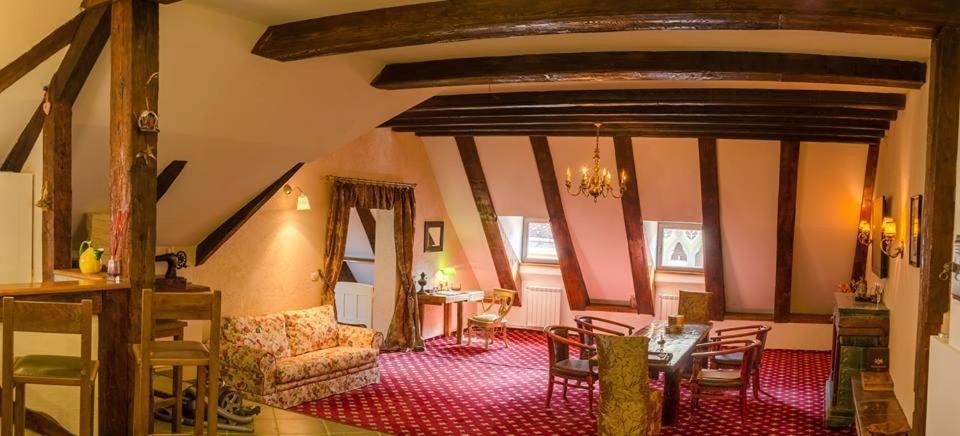 Апартаменты The Attic Брашов Экстерьер фото